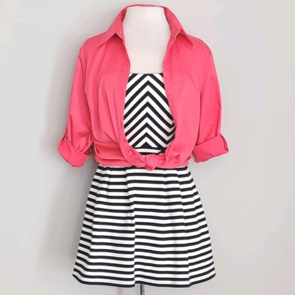 Forever 21 Strapless Blue & White Mini Dress. - Picture 3 of 6